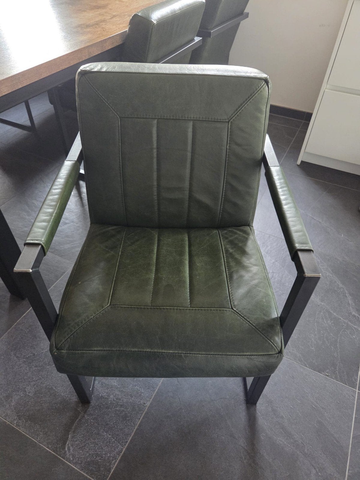 3 mooie groene stoelen, Ophalen, Zo goed als nieuw, Leer, Drie