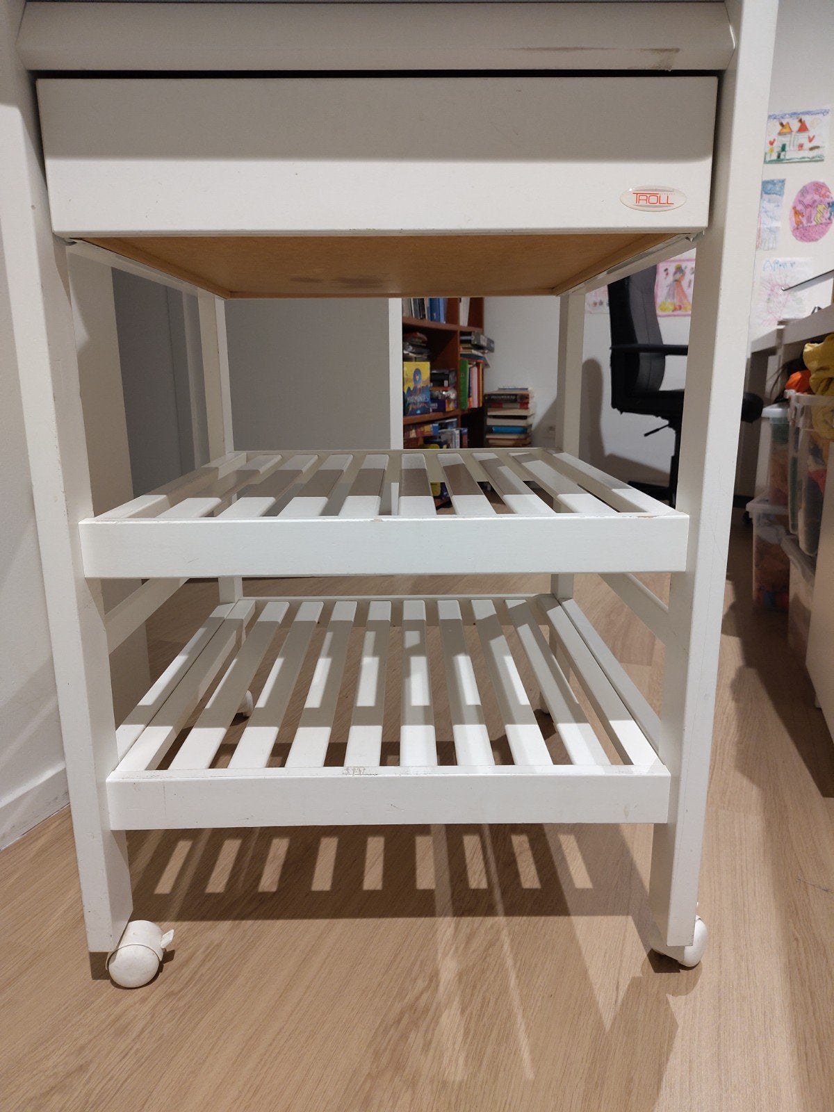 witte houten verzorgingstafel van troll, Kinderen en Baby's, Gebruikt, Aankleedkussen, Standaard, Ophalen