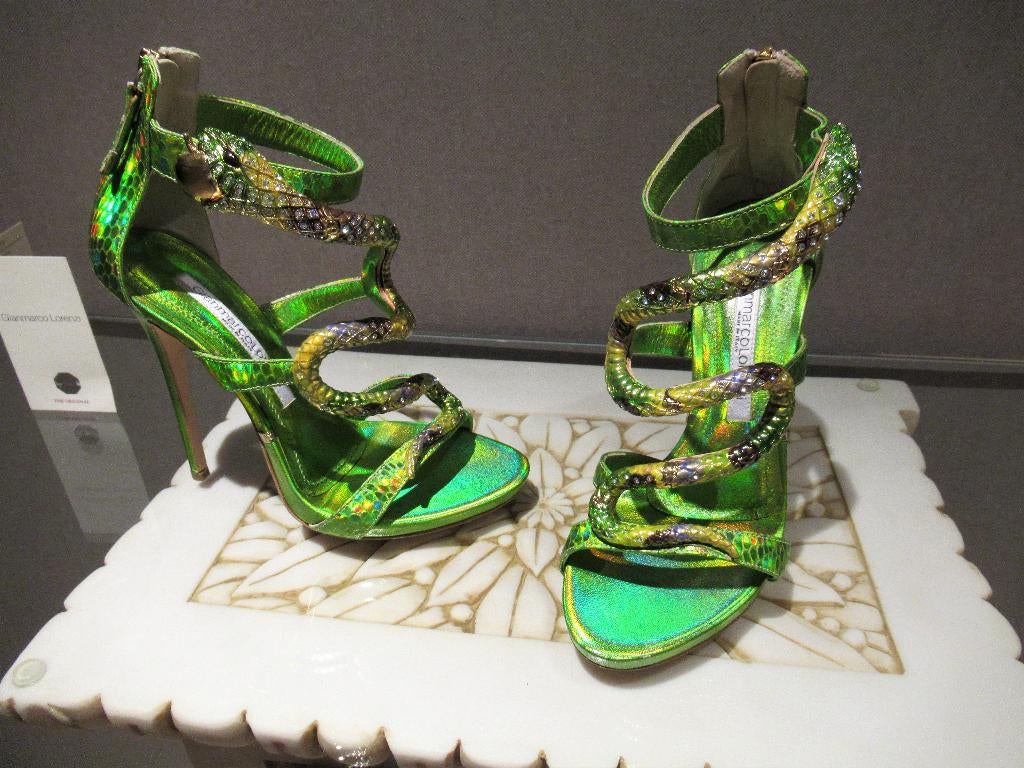 Nieuwe Gianmarco Lorenzi sandaal booties met slang, 37, Kleding | Dames, Schoenen, Nieuw, Sandalen of Muiltjes, Groen, Verzenden