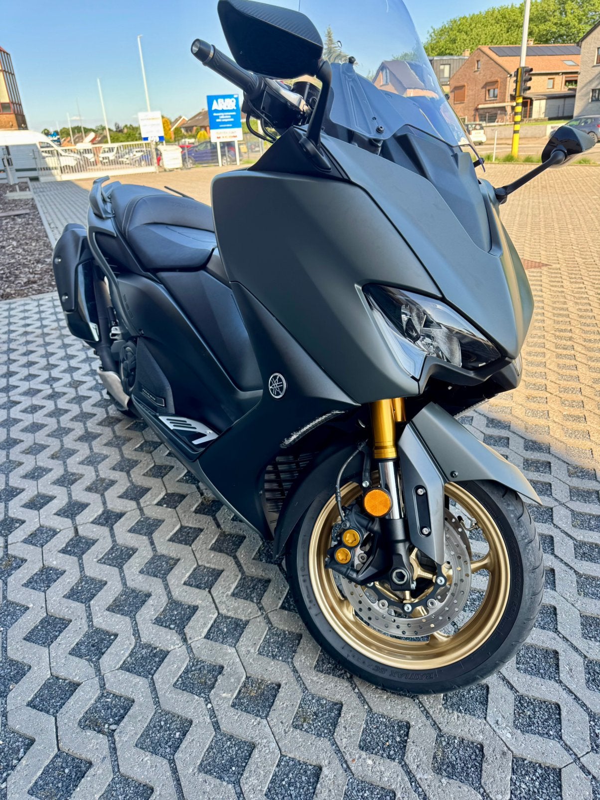 Yamaha Tmax 560 Tech Max 2021 Conditie als nieuw, Motoren, Motoren | Yamaha, Handvatverwarming, Occasion, 560 cc, Particulier