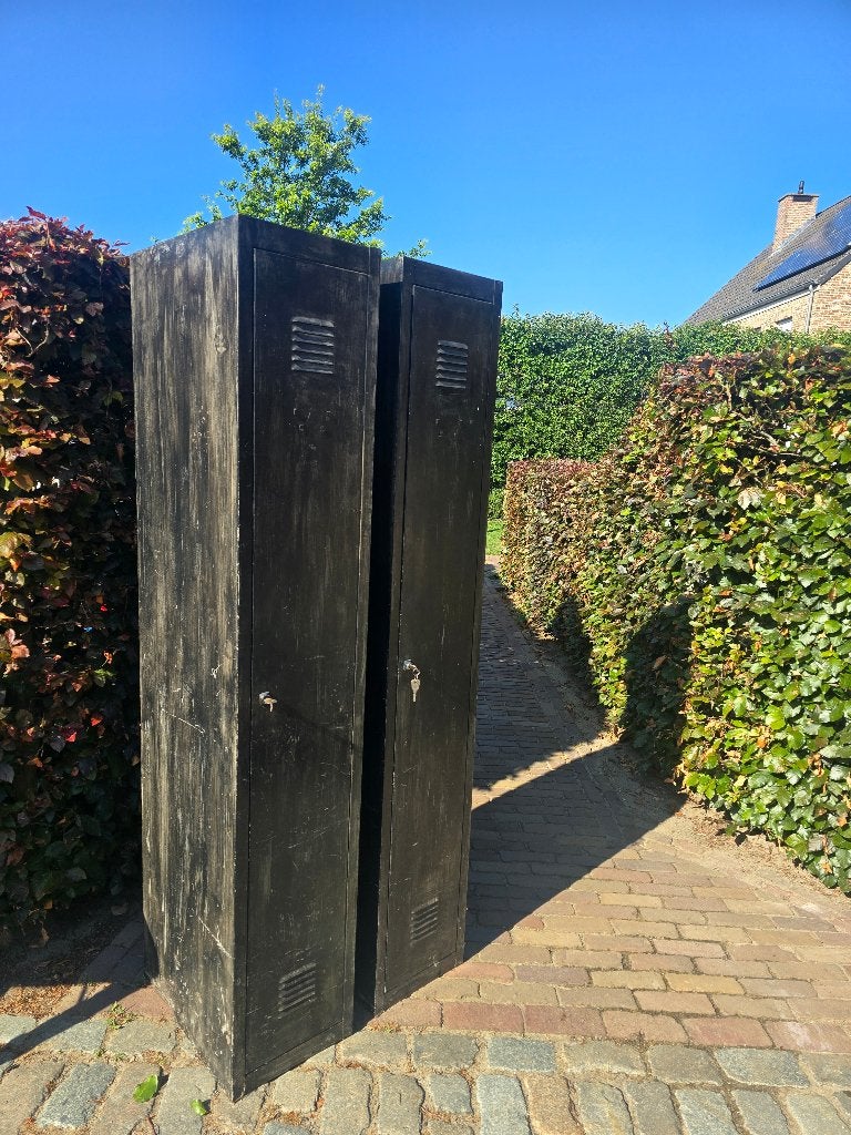 Oude ijzeren lockerkasten, Ophalen, Gebruikt