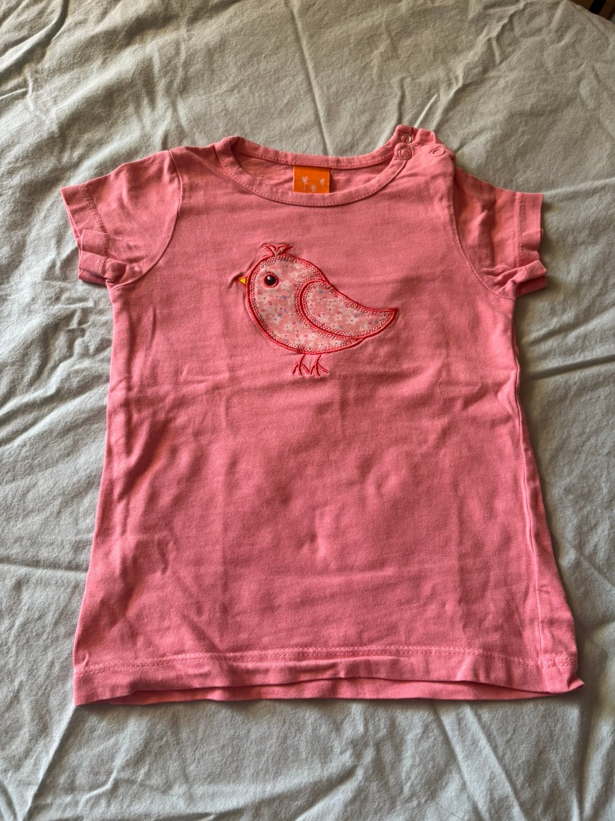 Mooi roze t-shirt met voogeltje., Kinderen en Baby's, Babykleding | Maat 86, Ophalen of Verzenden, Gebruikt, Meisje, Shirtje of Longsleeve