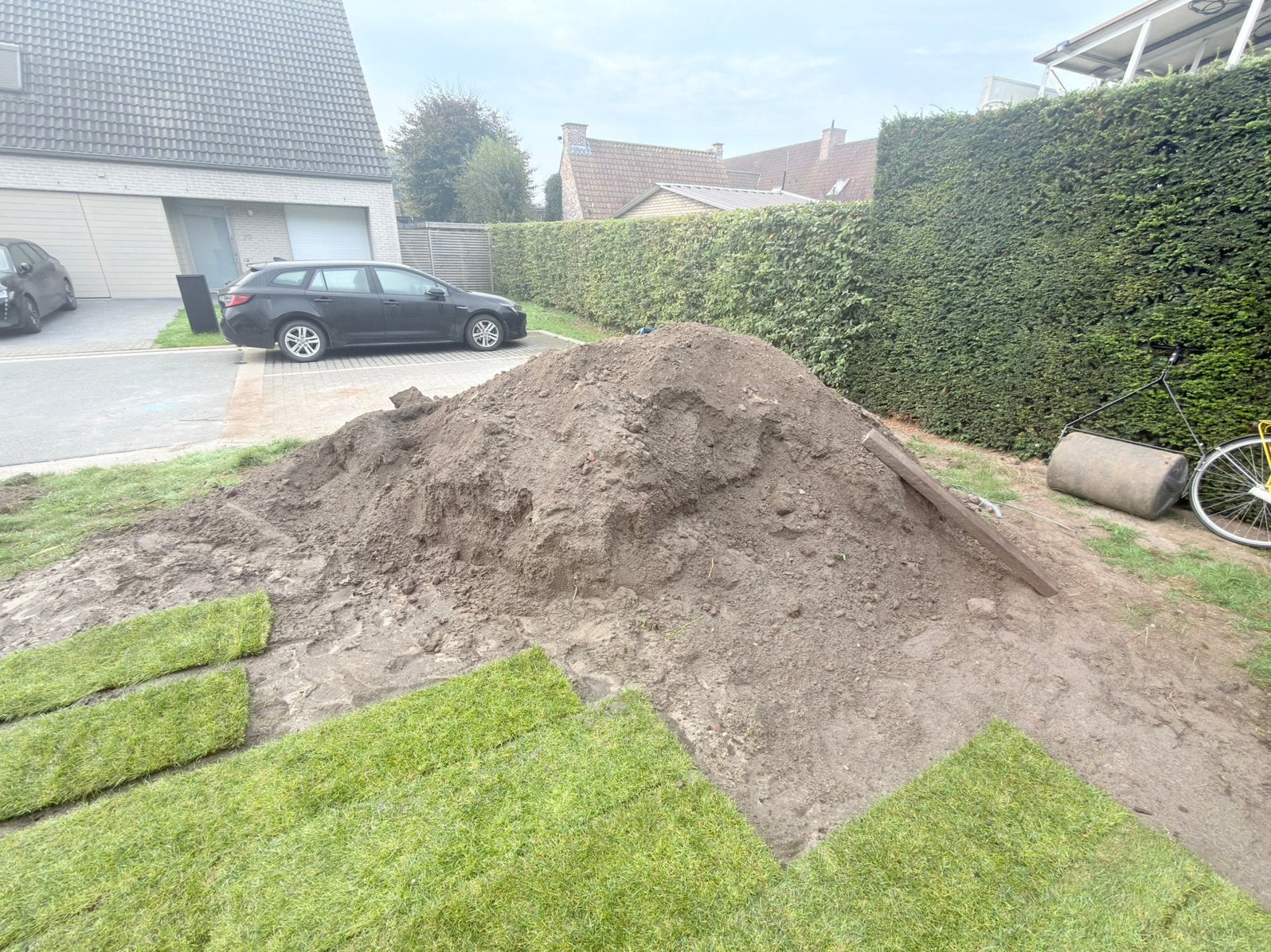 Ongeveer 6kubiek propere aarde, Ophalen