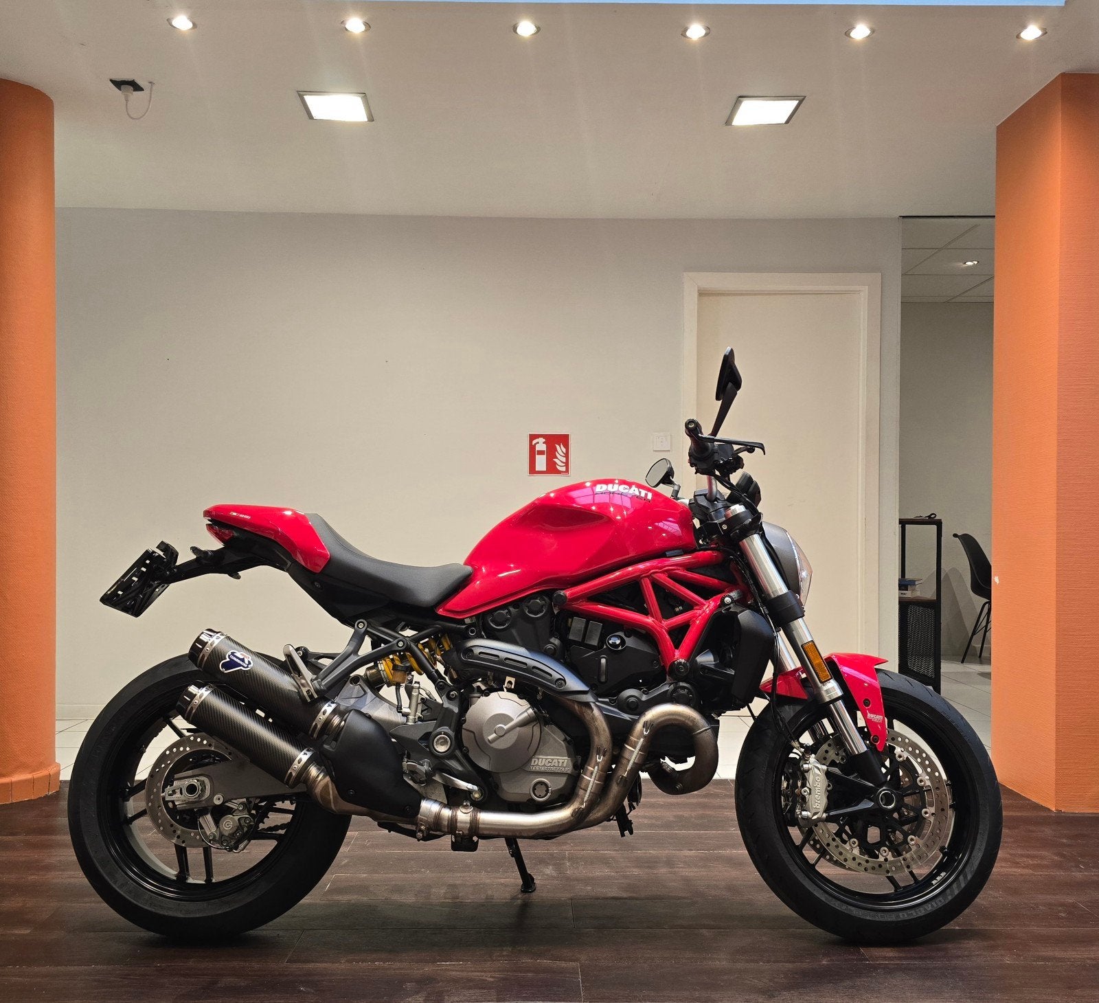 Ducati Monster 821**2019**8.900km**Garantie, Motos, Motos | Ducati, Entreprise, 2 cylindres, Quickshifter, 821 cm³