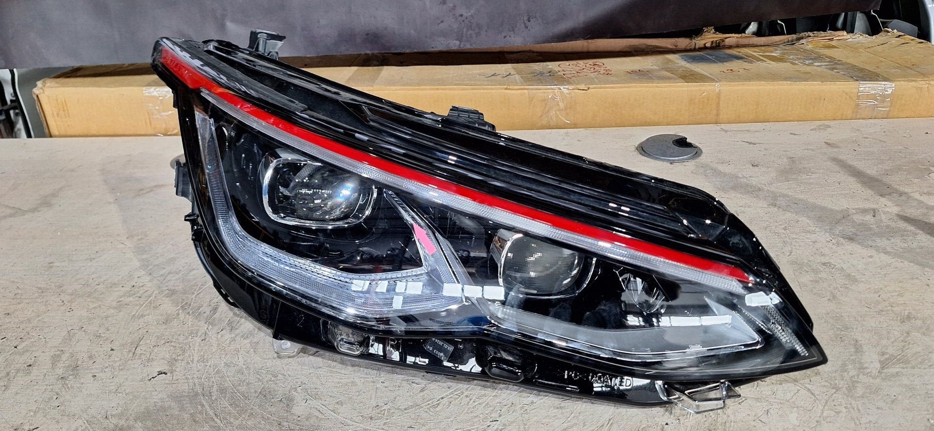 VW Golf VIII Koplamp, Gebruikt, -, Volkswagen, -