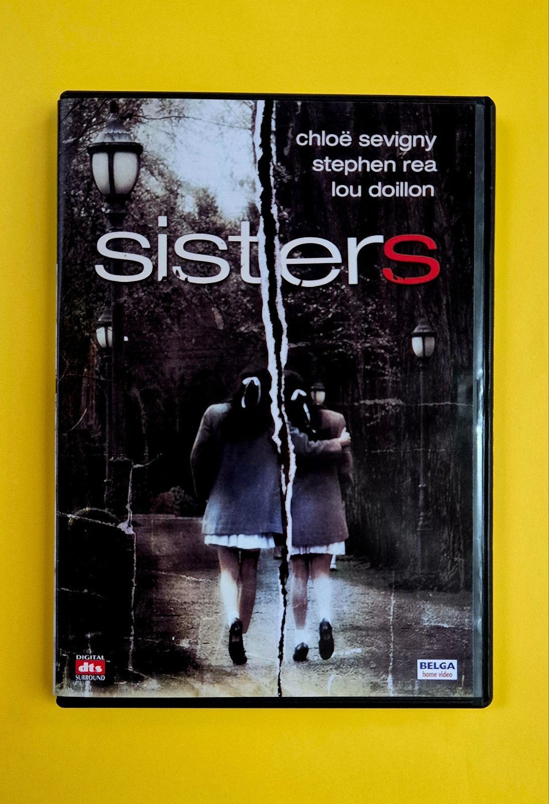 DVD 📀 Sisters - Lou Doillon - Brian DePalma  V2, Cd's en Dvd's, Psychologisch, Vanaf 16 jaar, Ophalen of Verzenden, Zo goed als nieuw
