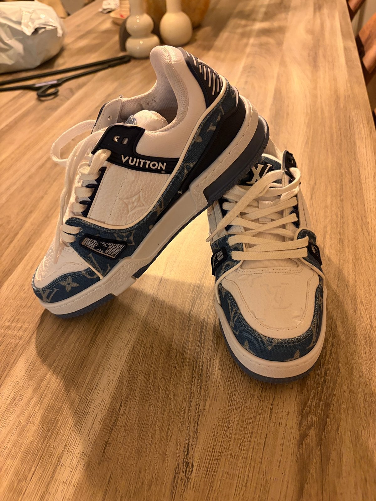Louis vuitton sneaker, Ophalen of Verzenden, Zo goed als nieuw