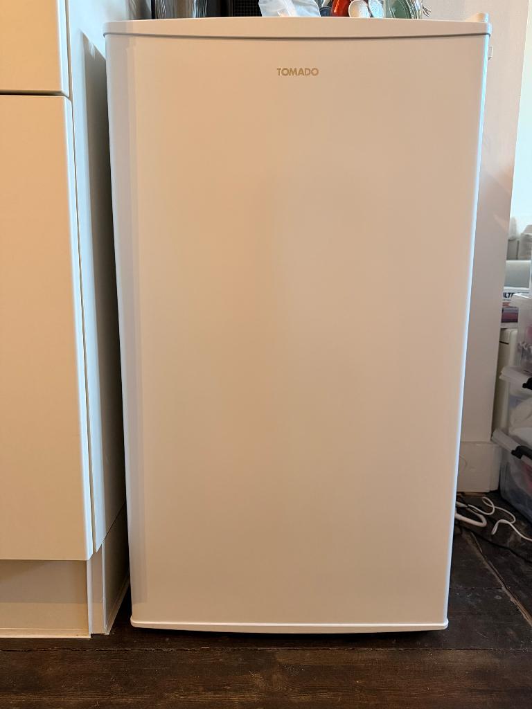 Diepvries, Gebruikt, Minder dan 85 cm, Minder dan 60 cm, Vrijstaand