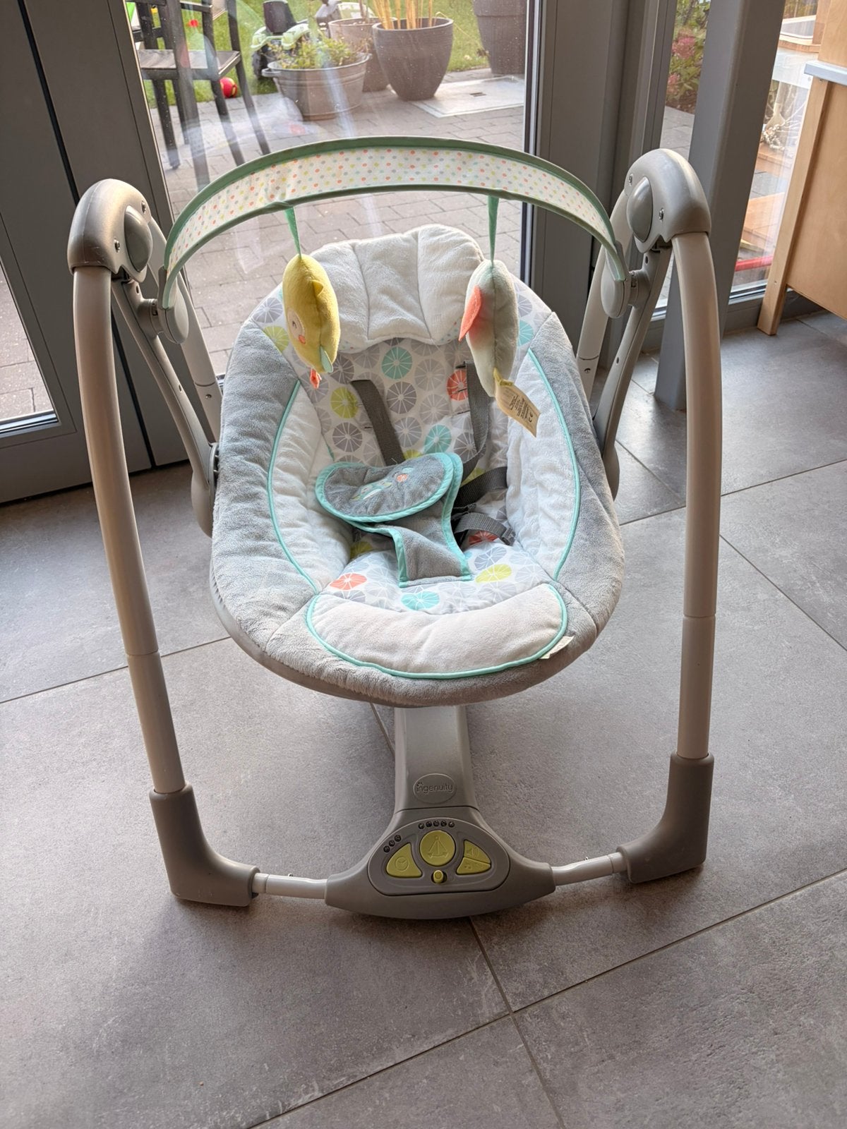 Elektrische babyschommel Ingenuity, Kinderen en Baby's, Ophalen, Zo goed als nieuw