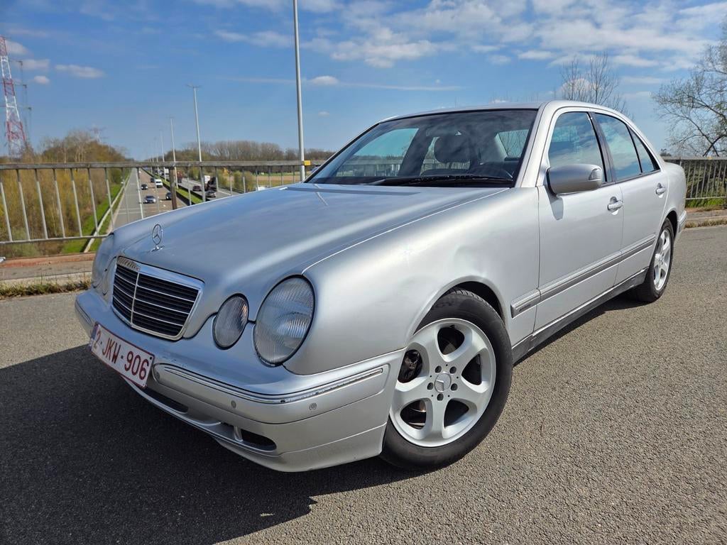 E 200 Kompresor(120 kw)/75 000 km!*BENZINE!, Auto's, Mercedes-Benz, Bedrijf, Benzine, Te koop