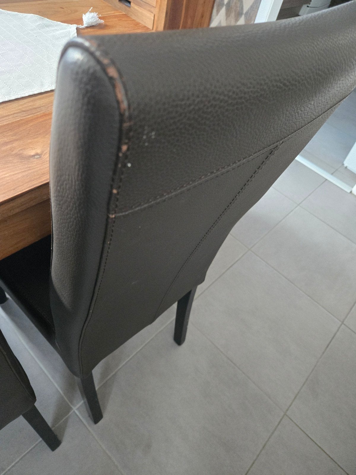 6 stoelen gratis, Enlèvement