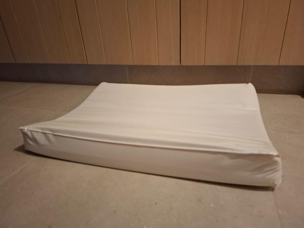 Verzorgingskussen, Kinderen en Baby's, Ophalen, Zo goed als nieuw, Aankleedkussen