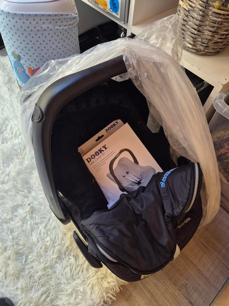maxi cosi, isofix + warm slaapzakje + beschermhoes+ netje., Ophalen, Isofix