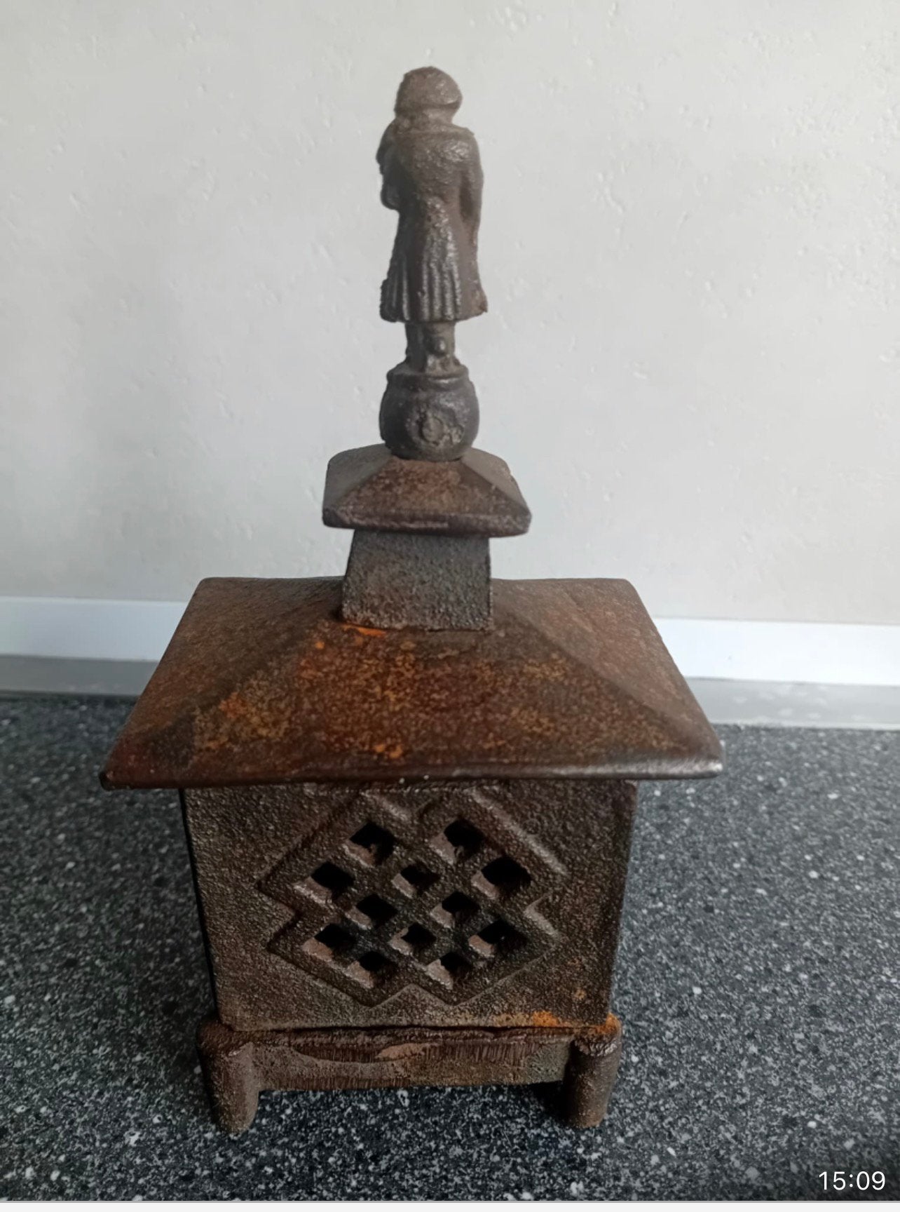 Vintage gietijzeren spaarpot BANK met figuur, Ophalen, Zo goed als nieuw