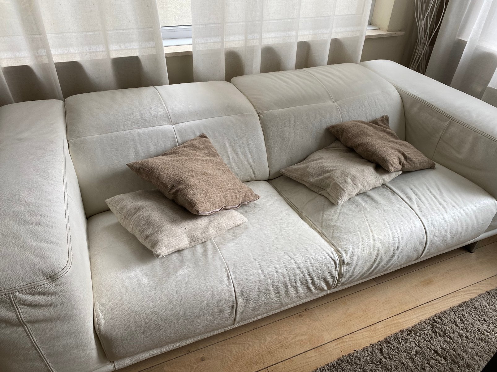A VENDRE 2 CANAPÉ 2 places et 3 places EN CUIR BLANC, Trois personnes, 200 à 250 cm, Comme neuf, Enlèvement