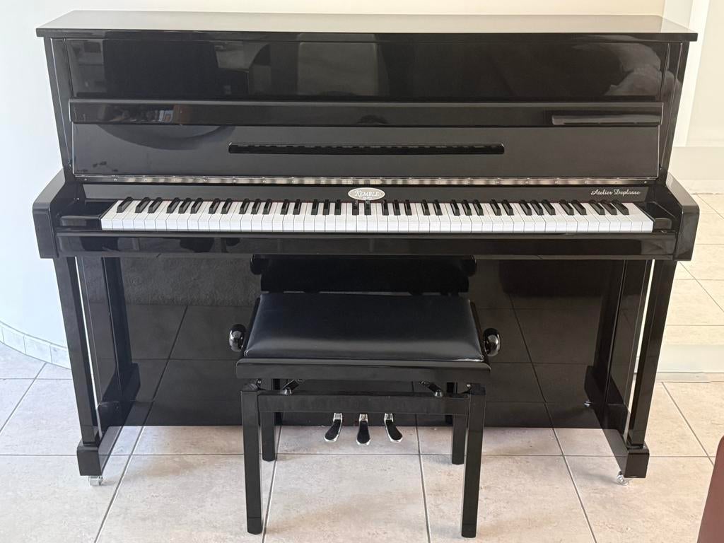 Mooie & degelijke Kemble Piano zelfde fabriek als Yamaha, Muziek en Instrumenten, Piano's, Ophalen, Piano, Hoogglans, Zwart