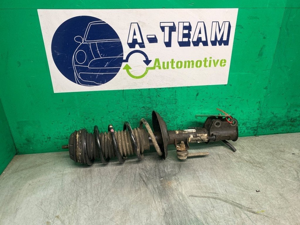 AMORTISSEUR OU ABSORBEUR DE CHOC AVANT DROIT Fiat, FCA Germany GmbH, IPC D1-09 Bahnhofsplatz
65423  Rüsselsheim am Main, DE, Utilisé