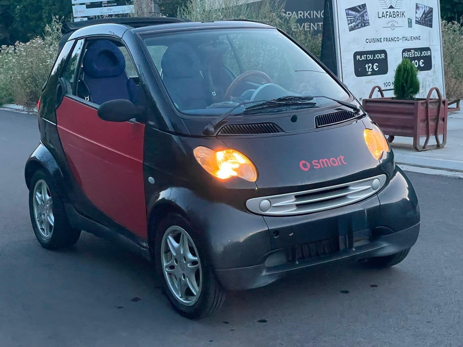Smart Fortwo cabriolet semi- automatique avec control, Autos, Smart, Achat, Cabriolet, Diesel, Automatique