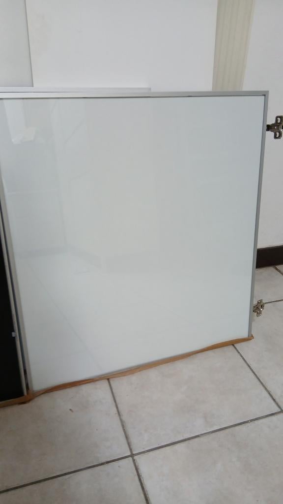 Portes Besta Tombo ikea vitrées, Enlèvement