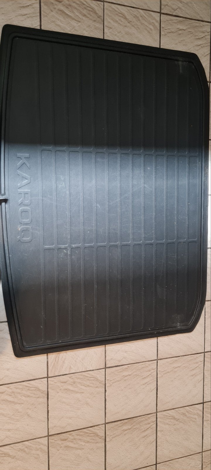 Tapis caoutchouc  voiture skoda karoq +coffre, Enlèvement