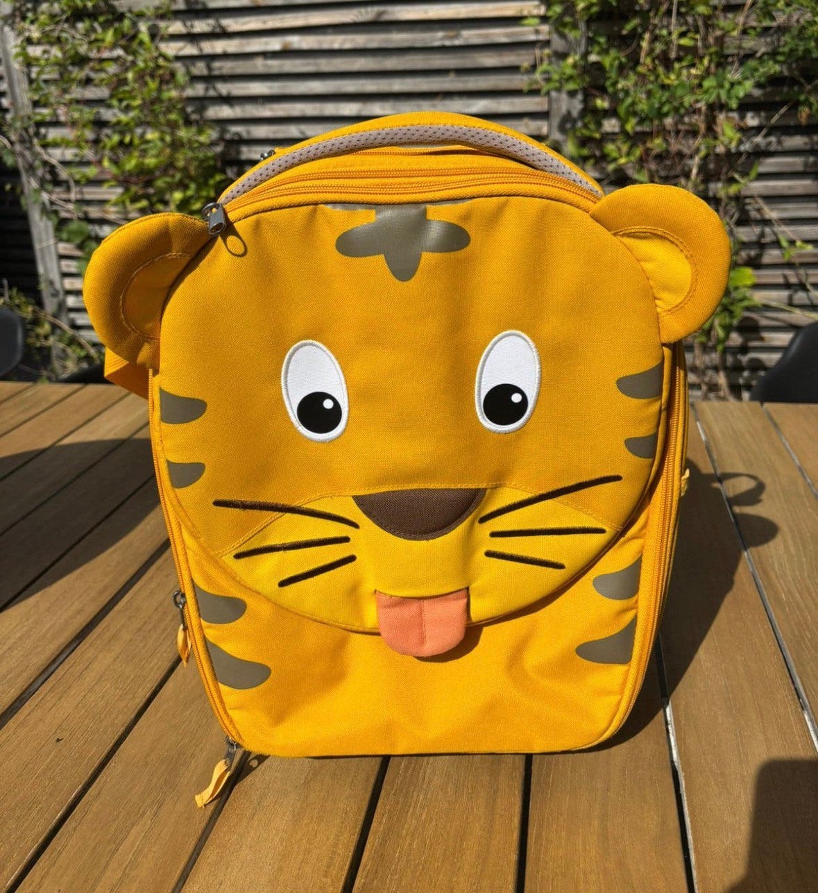Valise pour enfant Samsonite Sammies, Bijoux, Sacs & Beauté, Valises, Enlèvement, Utilisé