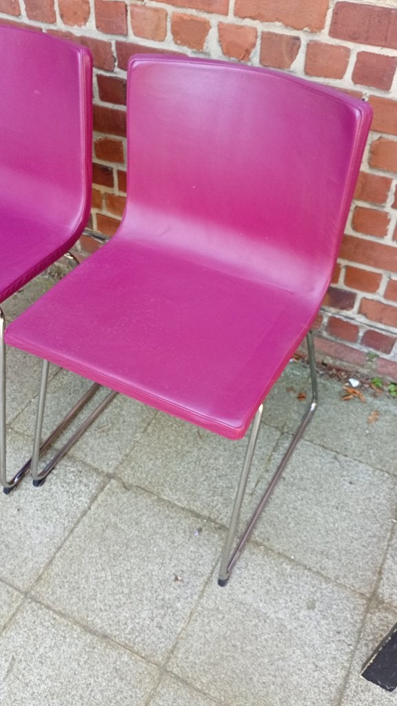 4 chaises en cuir, Maison & Meubles, Chaises, Comme neuf, Quatre, Cuir, Métal, Enlèvement