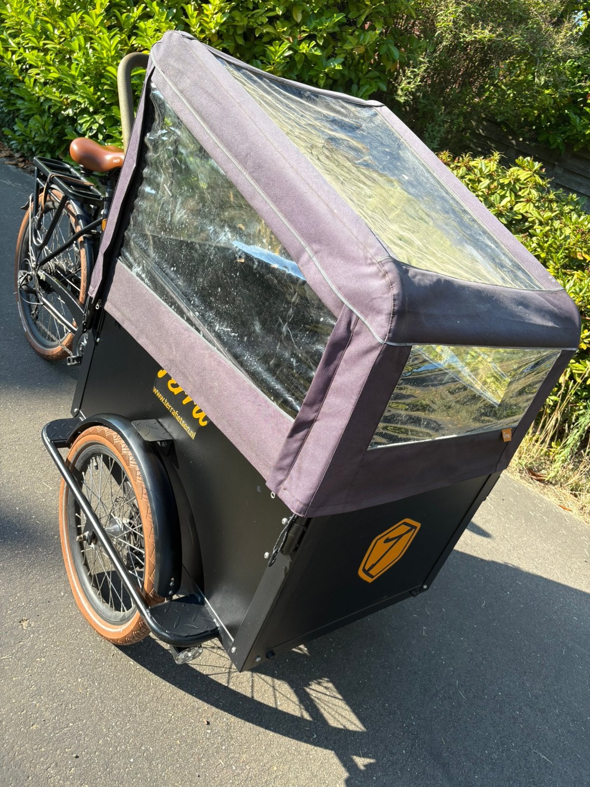 Elektrische terra bakfiets, Brengen kan, Overige merken, 4 kinderen of meer, Huif, Ophalen of Verzenden