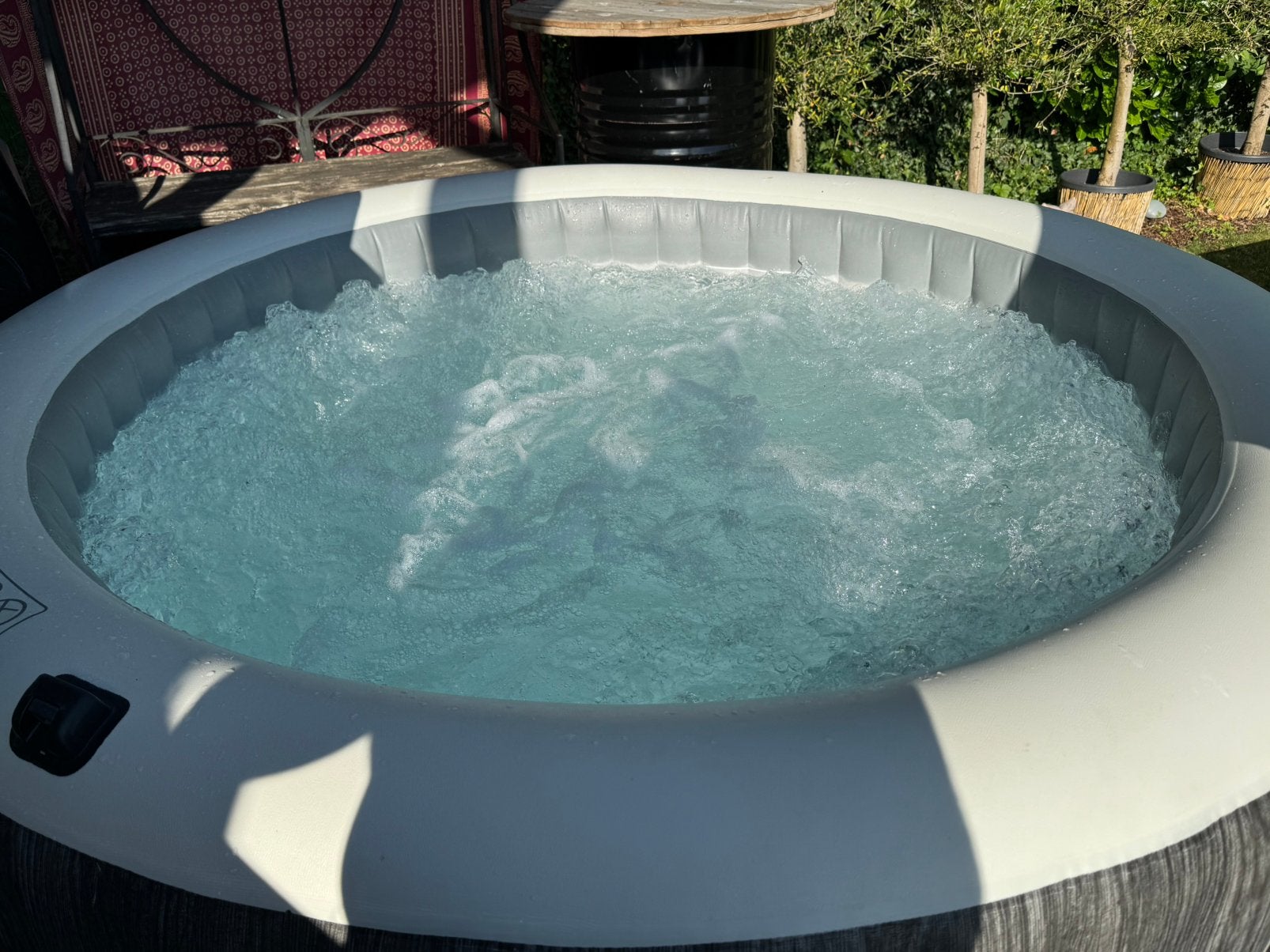 Intex greenwood delux 4 personnes, Tuin en Terras, Bubbelbaden en Hottubs, Ophalen, Gebruikt, Filter, Opblaasbaar