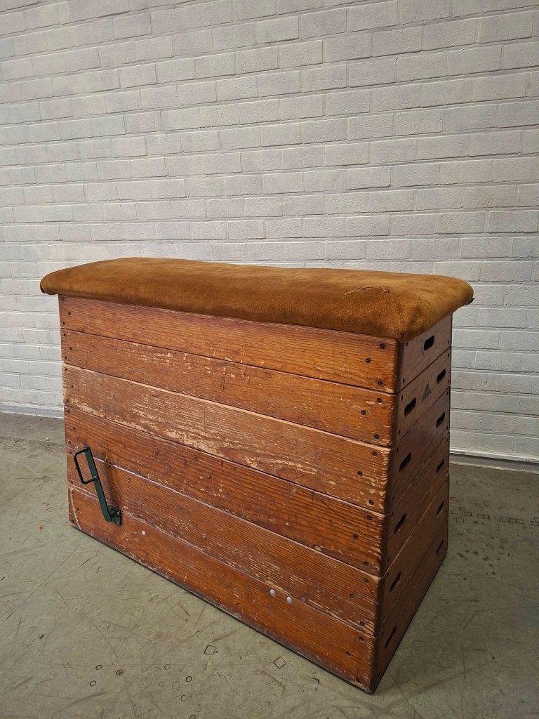 vintage turnplint, turnkast in hout en leer, Ophalen, Gebruikt, Bruin, Materiaal