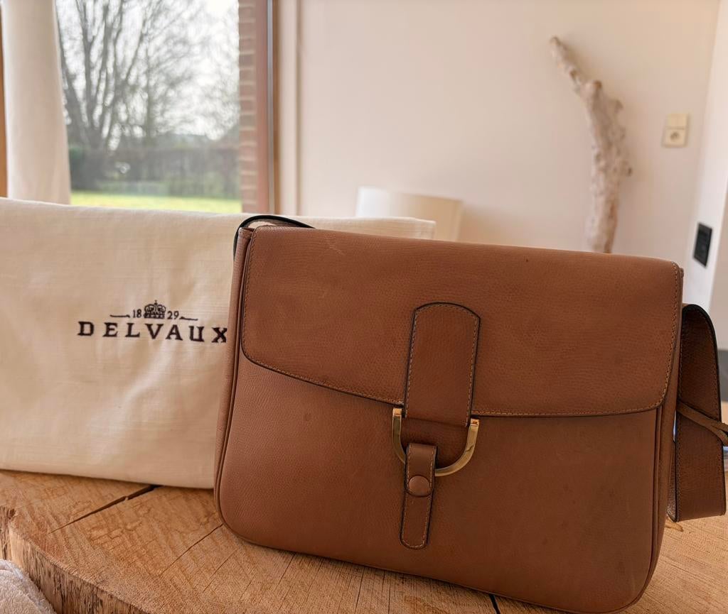 Prachtige DELVAUX-tas, Handtassen en Accessoires, Tassen | Schoudertassen, Overige merken, Bruin, Ophalen of Verzenden, Zo goed als nieuw