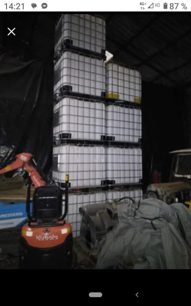 Cubis 1000l, 150 litres ou plus, Comme neuf, Synthétique, Enlèvement