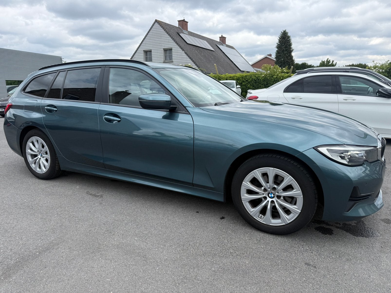 BMW 318i/2.0 ESSENCE/AUTOMATIQUE/2021, Autos, BMW, Achat, Euro 6, Entreprise, Entretenue par le concessionnaire