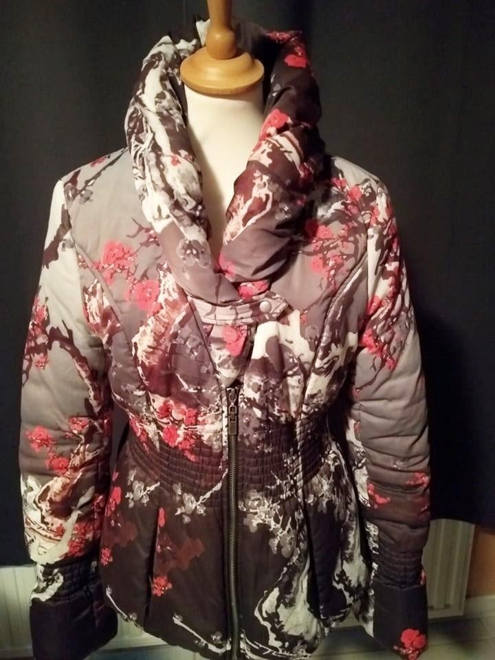 mooie dames jas Etoile du monde maat M winterjas, Enlèvement ou Envoi, Taille 38/40 (M)