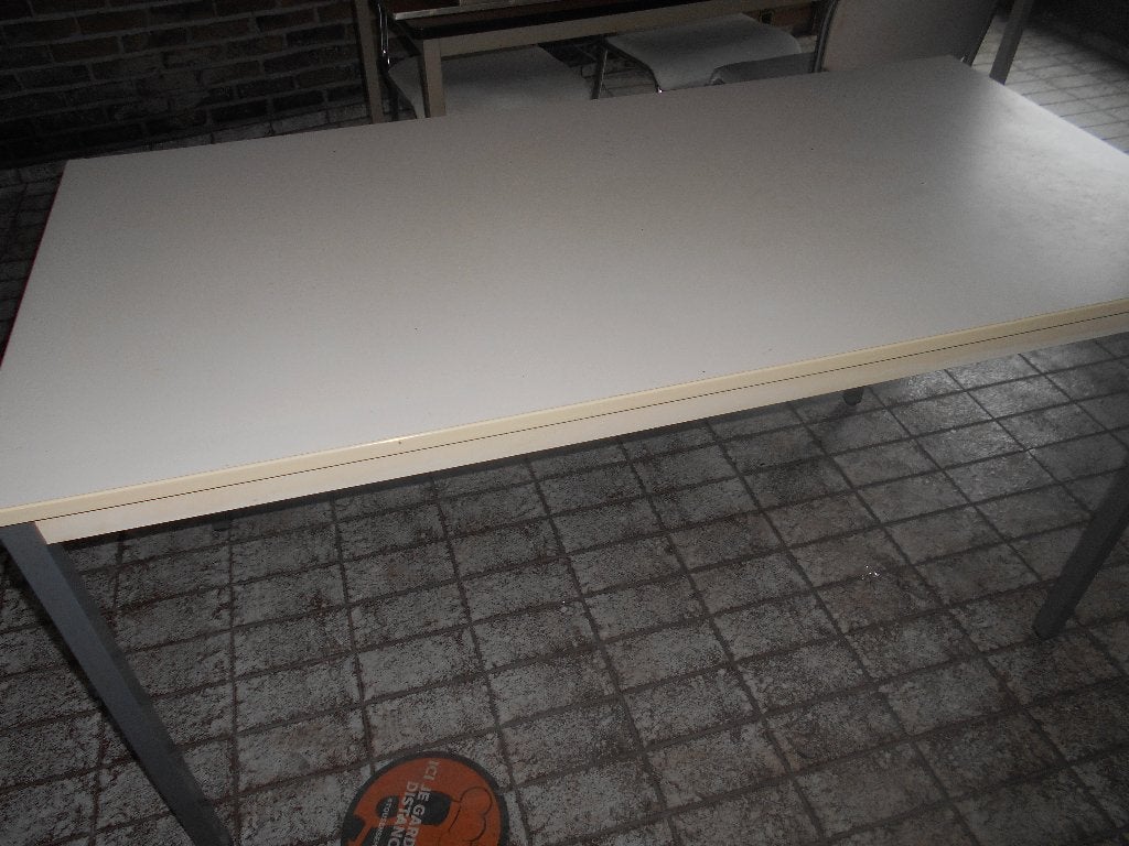 URGENT GRANDE TABLE DE REFECTOIRE OU BUREAU, Enlèvement, Utilisé