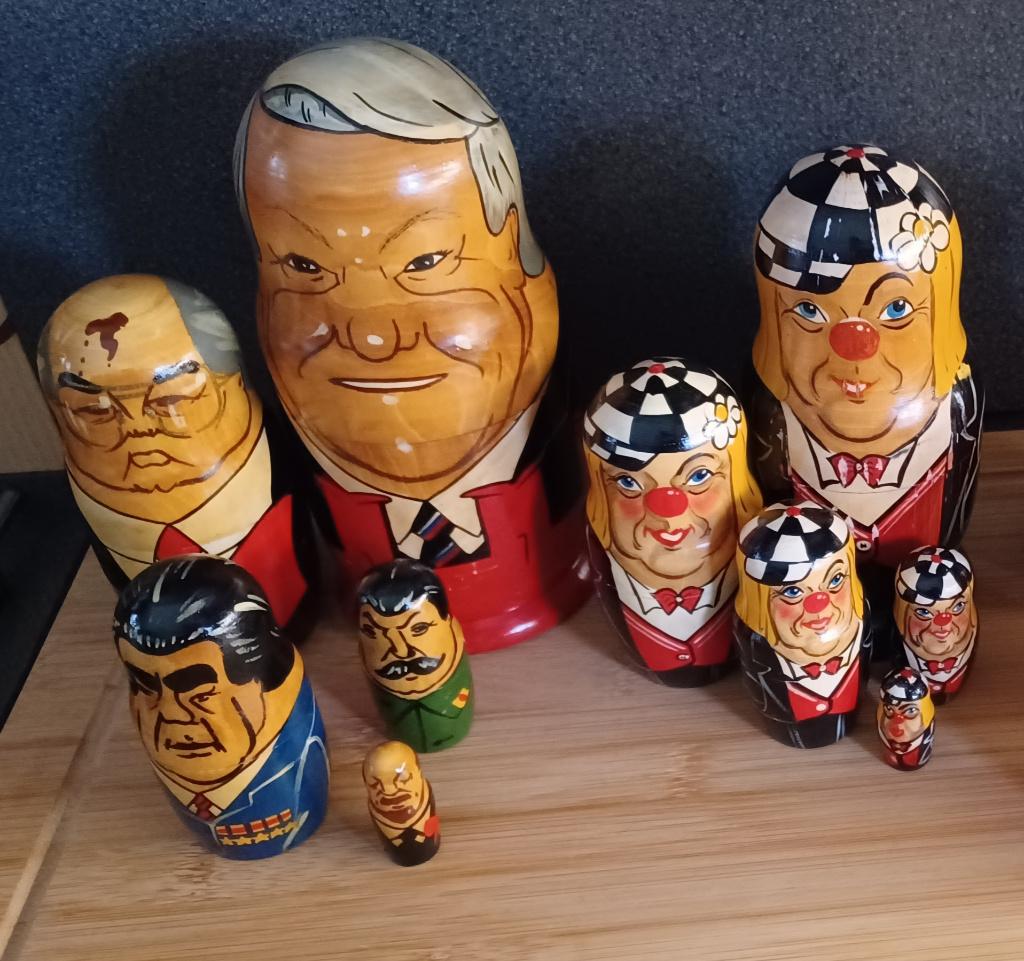 Matriochka poupées russes humour URSS clown vintage, Enlèvement, Utilisé, Poupée