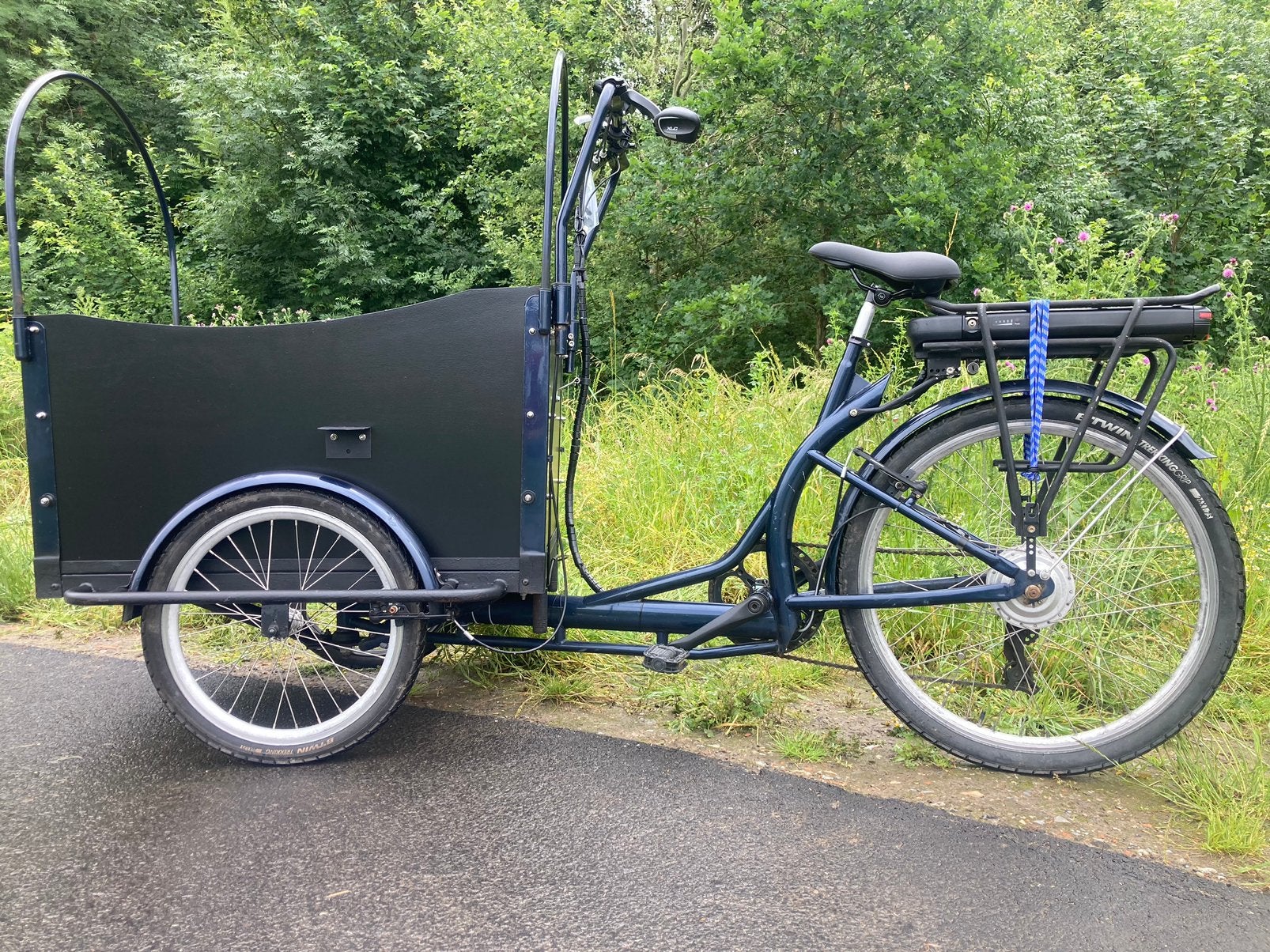 Elektrische bakfiets cangoo, Ophalen, Zo goed als nieuw