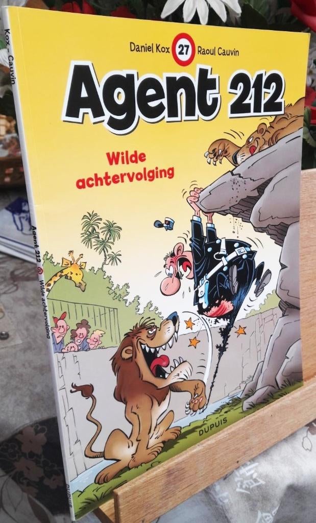 Agent nr 212 nr 27  wilde achtervolging, Eén stripboek, Nieuw, Ophalen of Verzenden, Cox