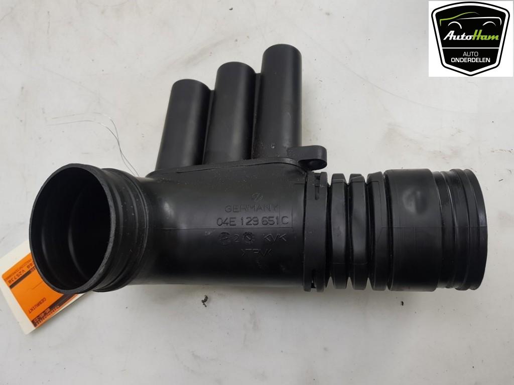 LUCHTAANZUIGSLANG Seat Leon (5FB) (|04E129651C|), Gebruikt, Seat