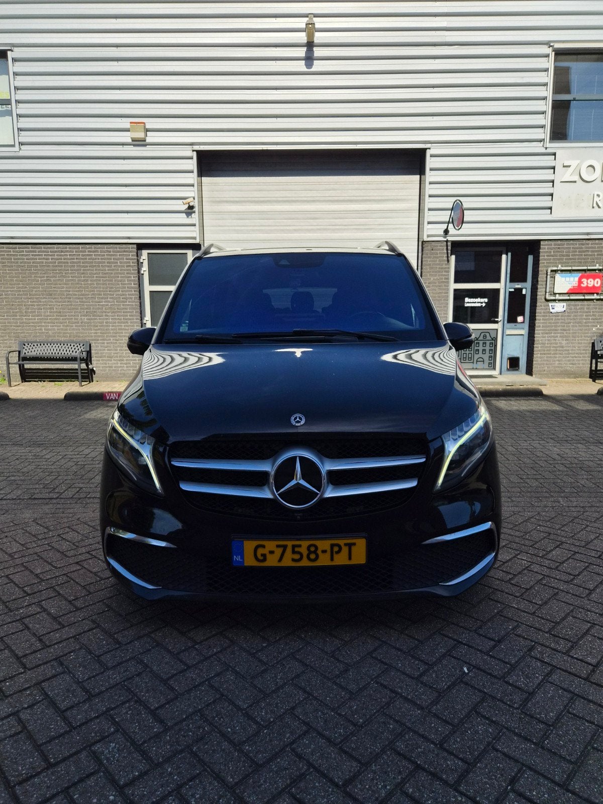 KOOPJE: Mercedes V-Klasse 250 d L3 190pk XXL 9G-TRONIC 2019, Auto's, Monovolume, 2077 kg, Zwart, Diesel