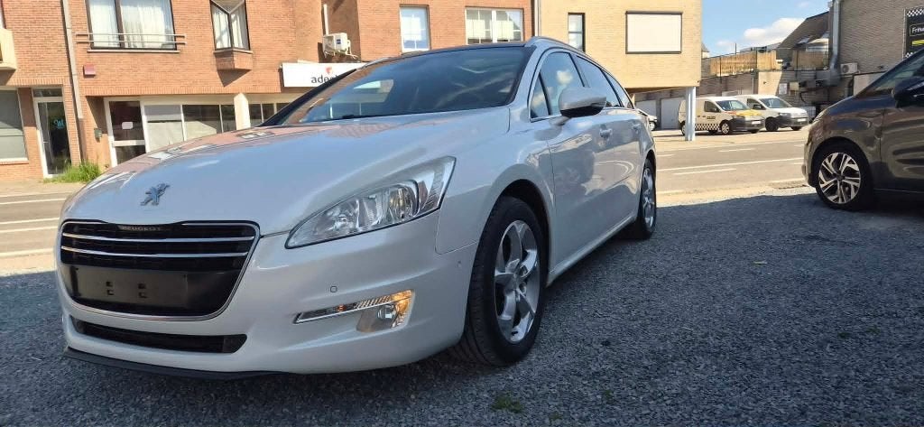 PEUGOET 508 SW 1 PROPRIETAIRE ETAT IMPECCABLE, Autos, Peugeot, Particulier, ABS, Airbags, Climatisation automatique, Ordinateur de bord