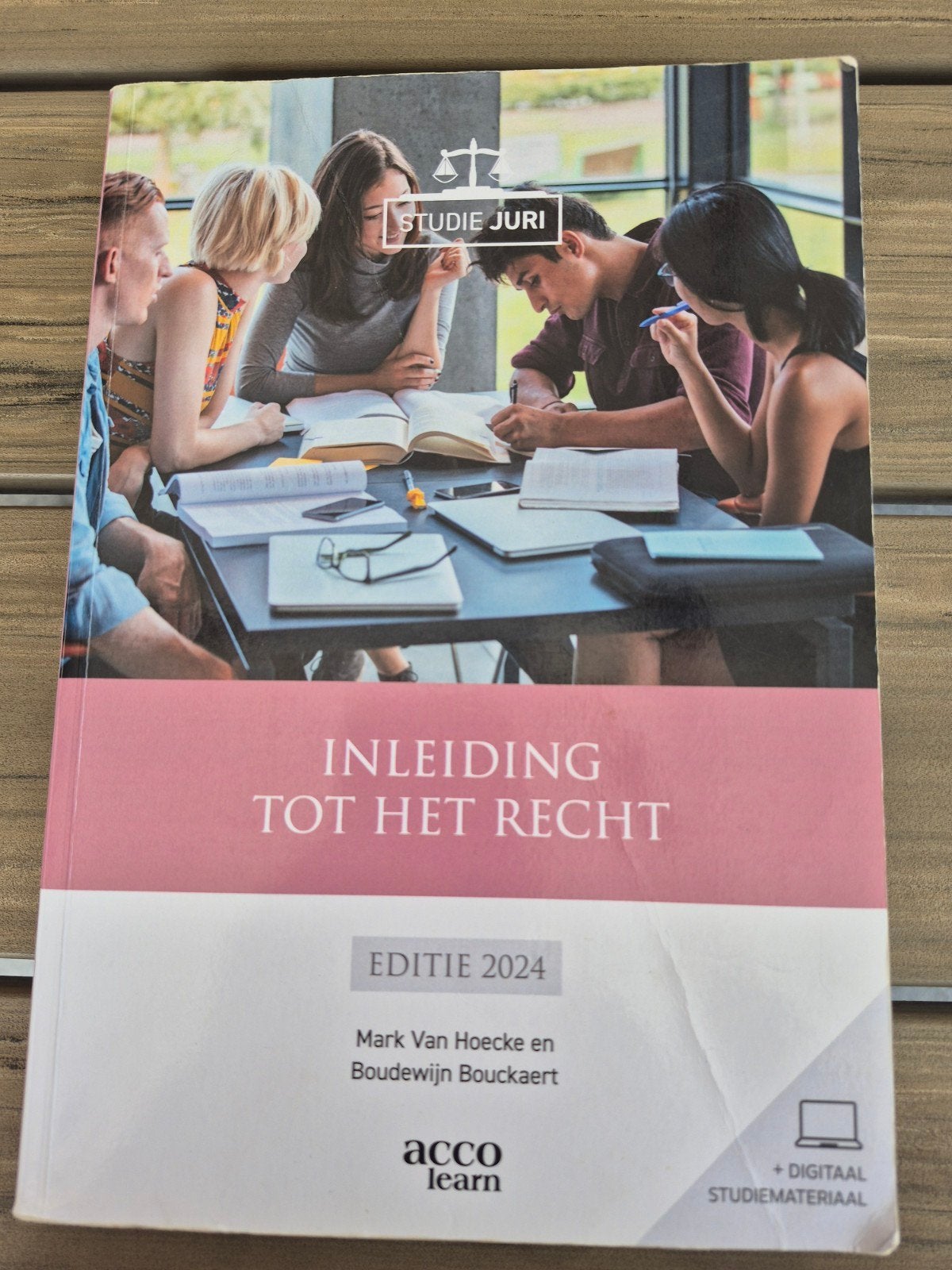 Inleiding tot het recht - Howest, Enlèvement ou Envoi, Comme neuf, Enseignement supérieur professionnel, Boudewijn Bouckaert; Mark Van Hoecke
