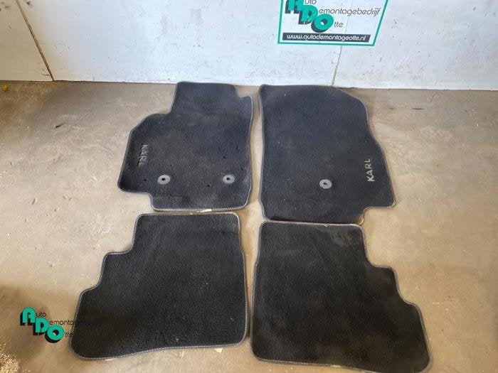 Kit tapis d'un Opel Karl (Karl 15-), Autos : Pièces & Accessoires, -, Opel, 3 mois de garantie, Utilisé