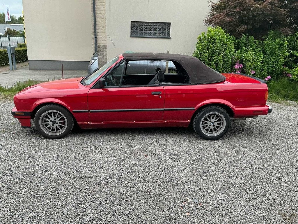 BMX 325i Cabriolet Oldtimer, Overige merken, Bedrijf, Handgeschakeld, Overige carrosserie