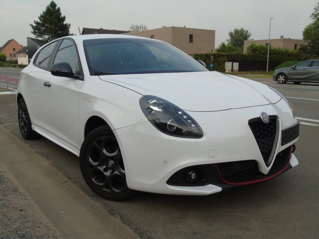 Alfa Romeo Giulietta 1.4i Benzine *08/2019 *1e Eigen *Euro6d, Auto's, Alcantara, Wit, Bedrijf, 5 deurs