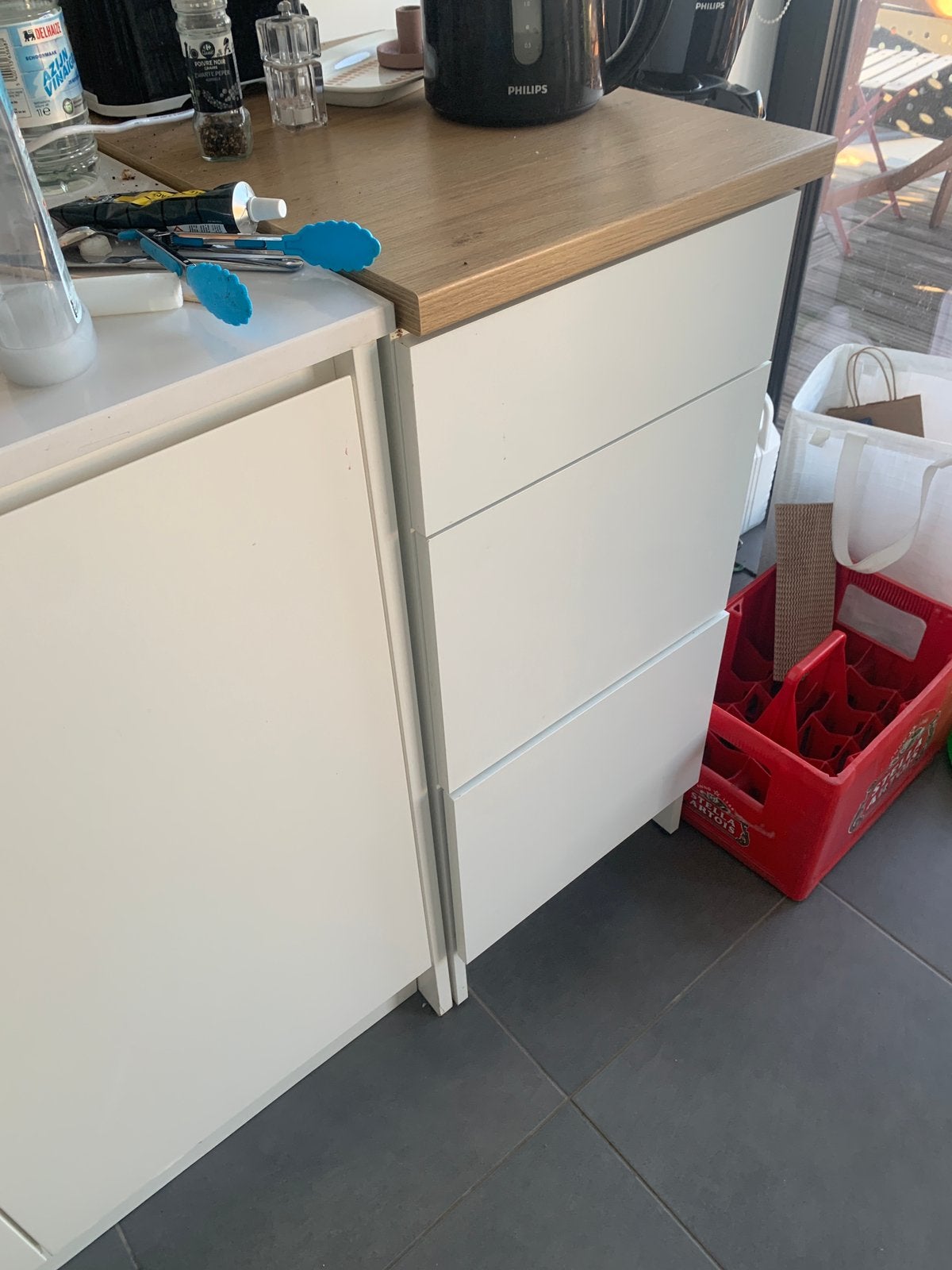 Meuble bas ixelles, Enlèvement, Comme neuf