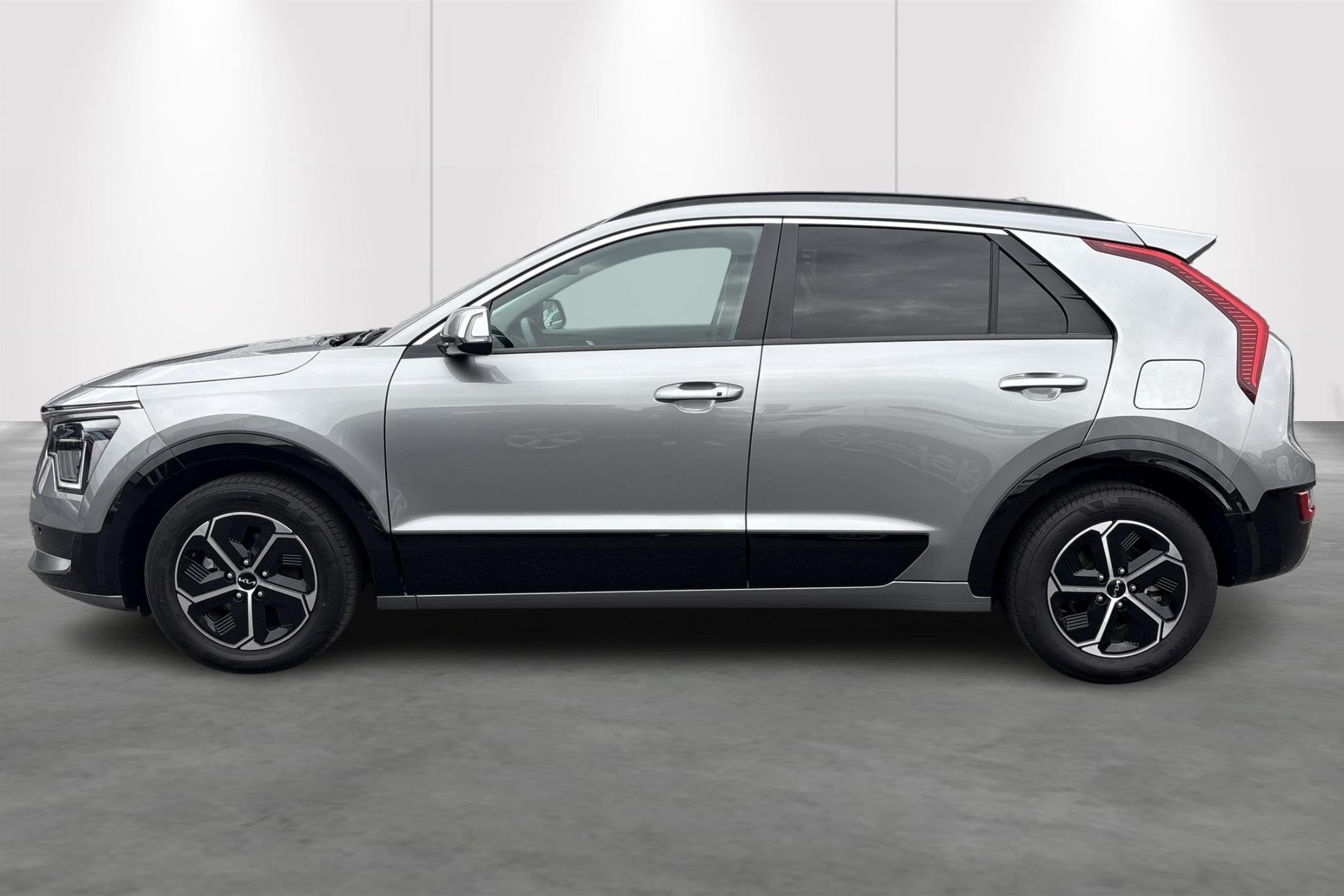KIA Niro 1.6 GDi HEV 6DCT + CAMERA - CARPLAY - CRUISE CONTR, Auto's, Parkeersensor, Stof, 4 cilinders, 1600 cc
