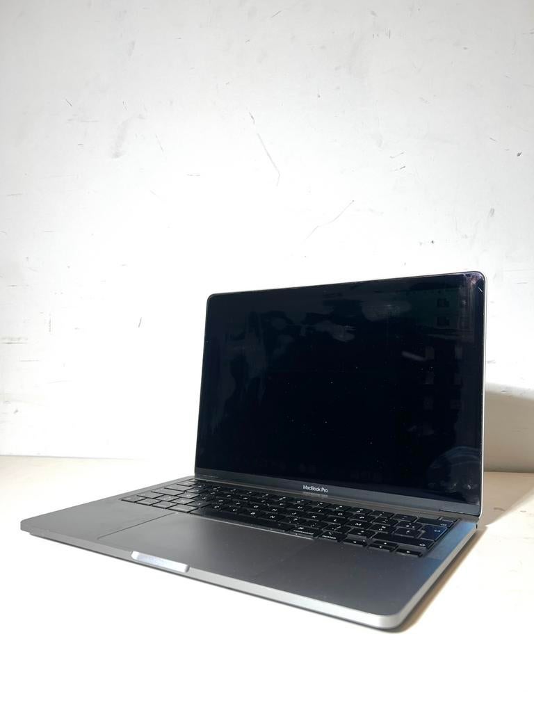 Apple MacBook Pro 13” M1 (2020) – Space Grey / Silver, Ophalen, Zo goed als nieuw