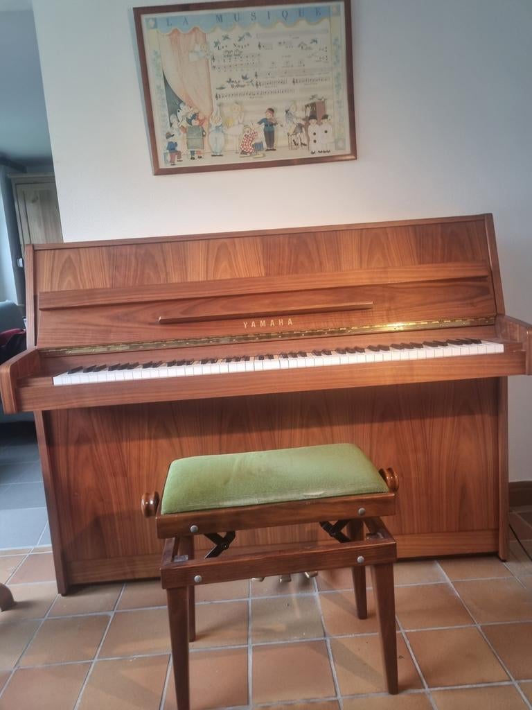 Excellent piano droit Yamaha de 2008 modèle  p114, Musique & Instruments, Pianos, Piano, Enlèvement