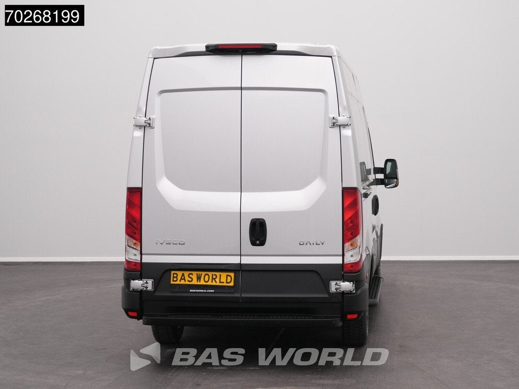 Iveco Daily 35S21 BPM VRIJ! Automaat Black Edition 2025 mode, Stof, Euro 6, 4 cilinders, Iveco