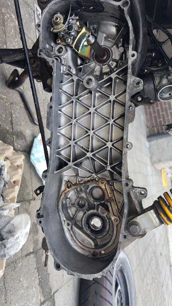 Piaggio typhoon blok, Vélos & Vélomoteurs, Scooters | Piaggio, Enlèvement, Comme neuf